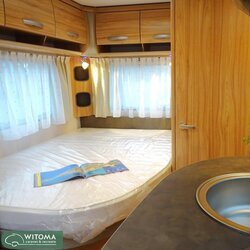 Eriba Eriba Nova Light 465 compte frans bed indeling