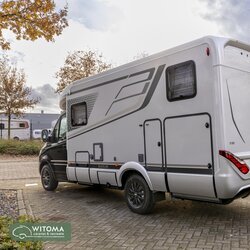 HYMER Hymer BMC-T 580 Black Line XXL bed 215cm!