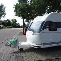 Hobby Hobby On Tour 390 Compacte lichtgewicht!