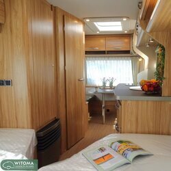 Eriba Eriba Nova Light 442 € 2.500,- Vakantiegeld