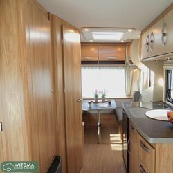 Eriba Eriba Nova Light 442 € 2.500,- Vakantiegeld