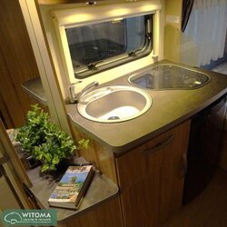 Eriba Eriba Feeling 425 € 2.500,- Vakantiegeld