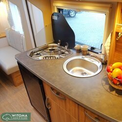 Eriba Eriba Nova Light 442 € 2.500,- Vakantiegeld