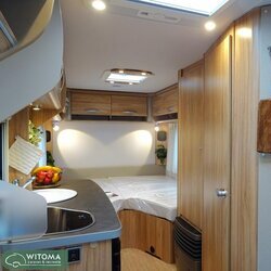 Eriba Eriba Nova Light 442 € 2.500,- Vakantiegeld