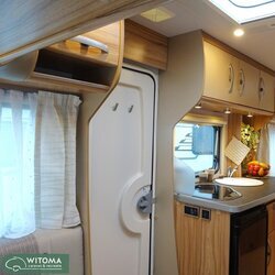Eriba Eriba Nova Light 442 € 2.500,- Vakantiegeld