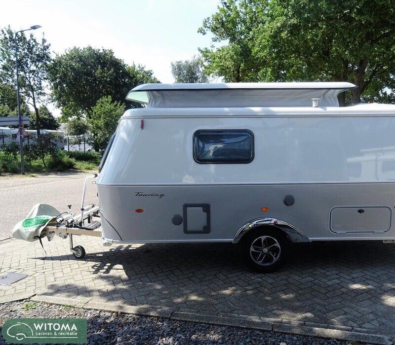 Eriba Eriba Touring 530 2.500,- euro Vakantiegeld