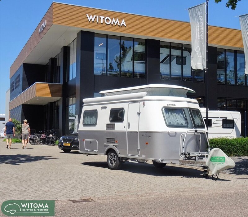 Eriba Eriba Touring 542 2.500,- euro vakantiegeld