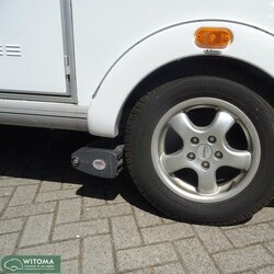 Knaus  Knaus Sudwind 450 FU mover en voortent