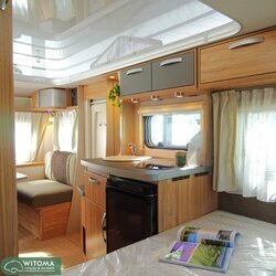 Eriba Eriba Feeling 425 € 2.500,- VAKANTIEGELD