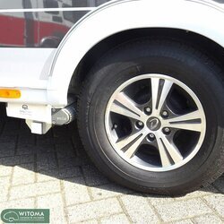 Dethleffs Dethleffs Nomad 460 EL MOVER-LUIFEL FIETSENREK
