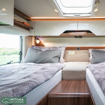 Hymermobil_B-Class_ModernComfort580_exterior_view_01_(c)_Hymer_GmbH_und_CoKG.jpg