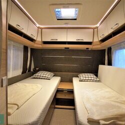 Dethleffs-Camper-550-ESK-02-interieur-2020-Witoma (2).JPG