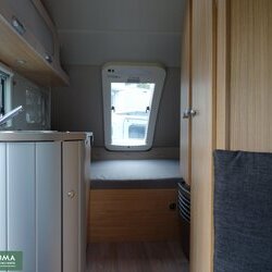 knaus-t@B400-metropolis-witoma-2020-interieur.JPG