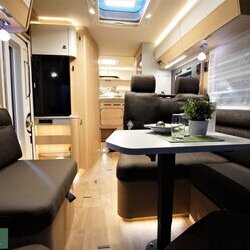 HYMER BMC-I-550-Whiteline (5).JPG