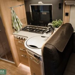 HYMER BMCI BMC I 680 B Klasse Modern Comfort (22).jpg