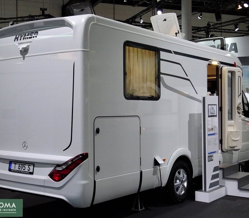 Hymer-Tramp-S-695-01-buitenkant (2).JPG