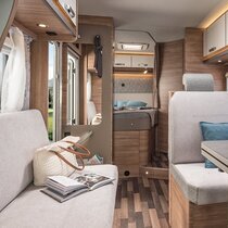 csm_ktg-weinsberg-2020-2021-caraloft-interieur-4809_b68627cd19 (1).jpg