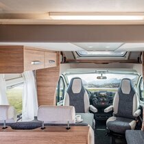 csm_ktg-weinsberg-2020-2021-carasuite-interieur-4751_ac6fda9e3d.jpg