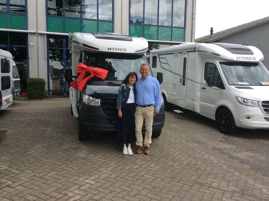 Hymer 585 tramp s.jpg