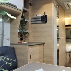 Knaus-súdwind-460-EU-60years-02-interieur-2022-witoma (21).JPG