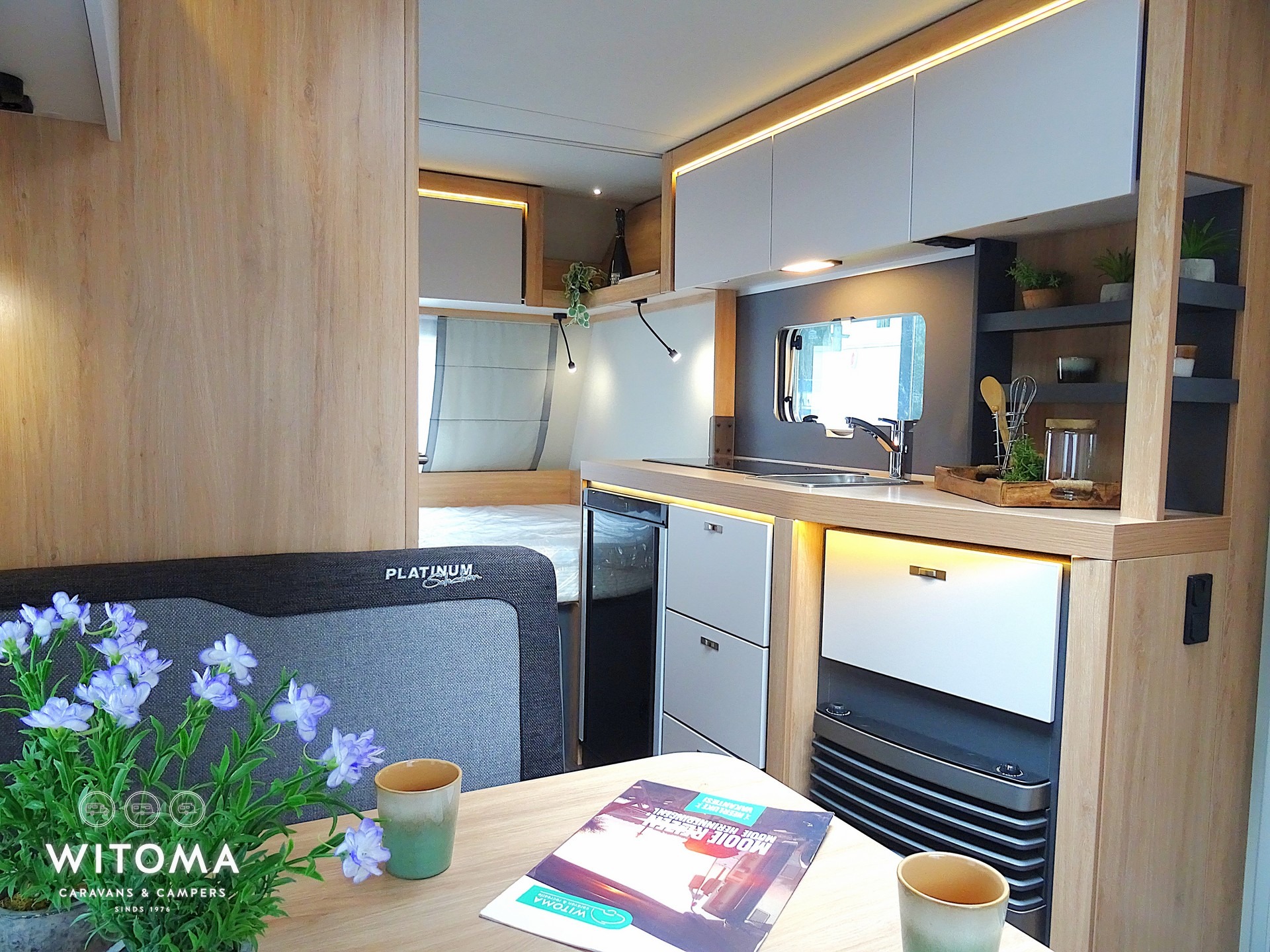 Knaus Sport 420 QD Platinum Selection interieur / keuken