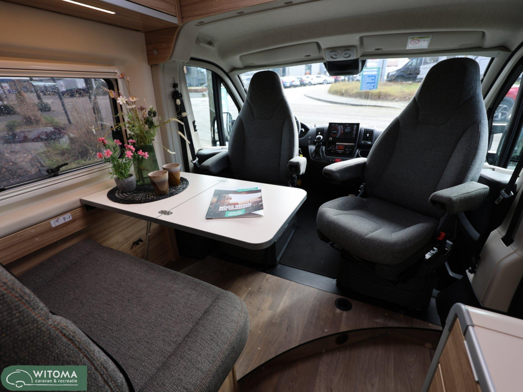 Hymer Yellowstone 640 automaat! 52140173 bij Witoma op voorraad