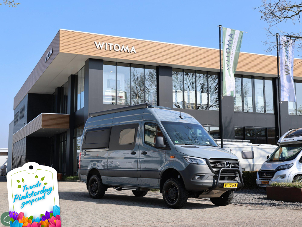 52818744